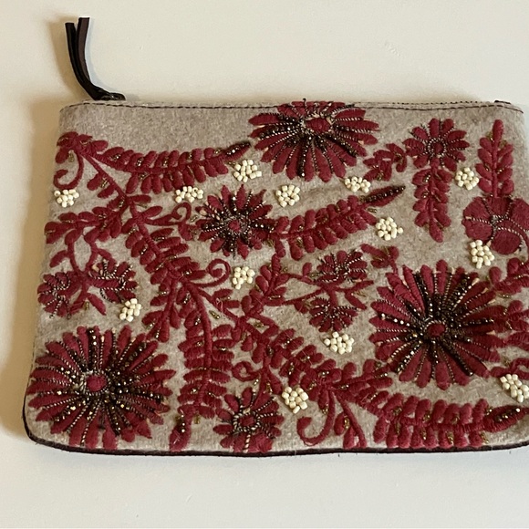 Jasper & Jeera Handbags - Anthropologie Leather and Wool Embroidered Floral Clutch